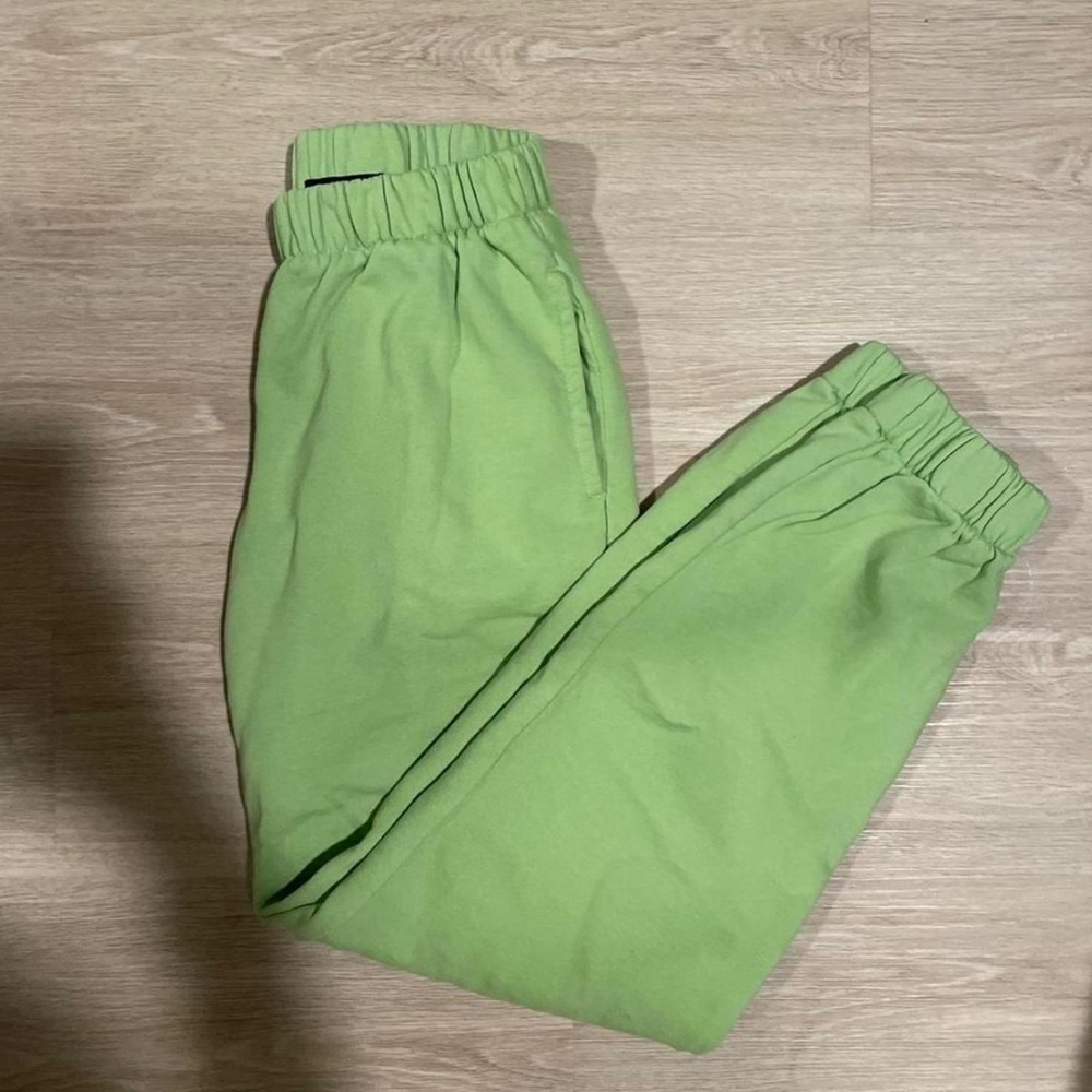 Brandy Melville lime green jogger sweatpants